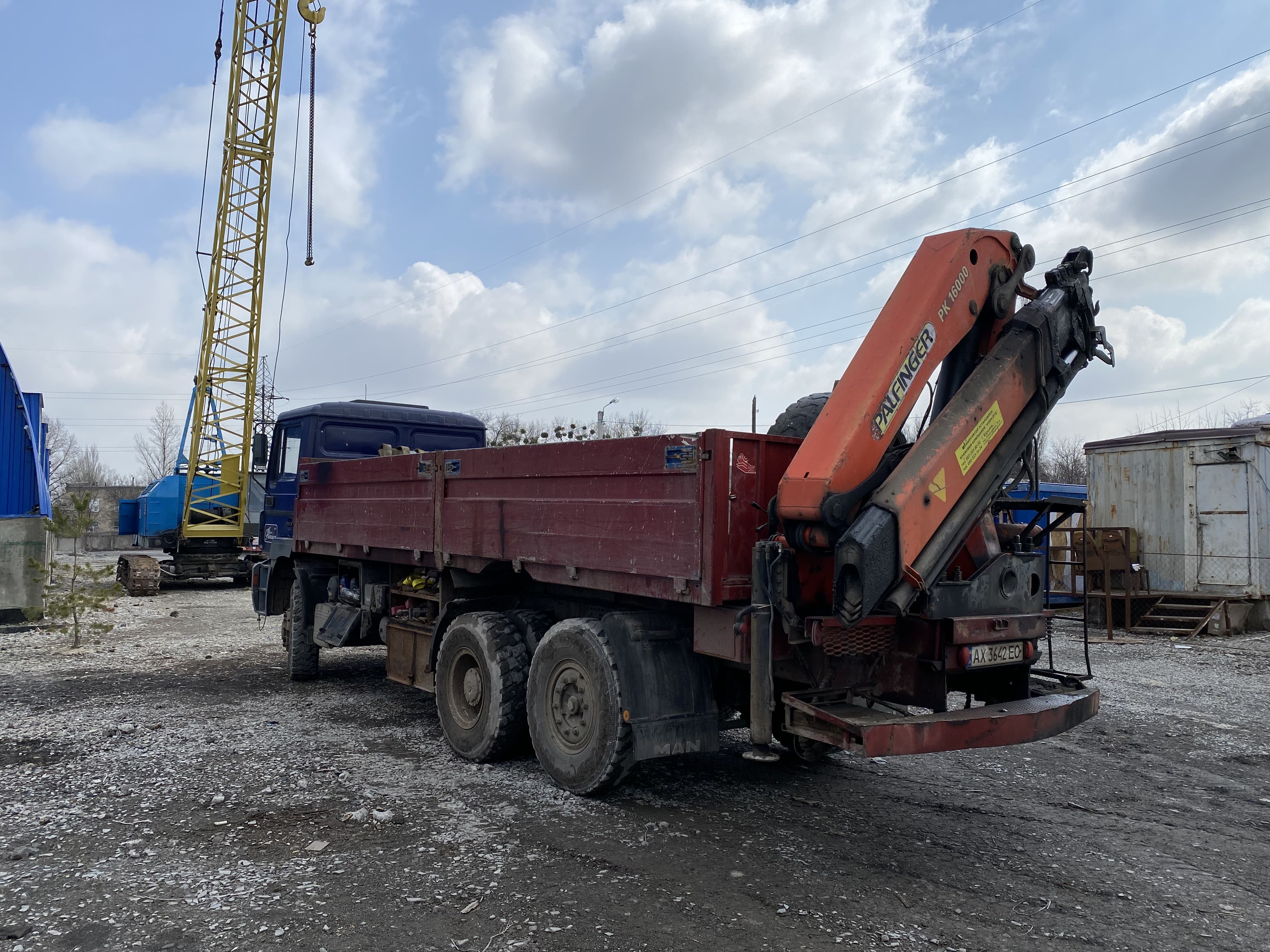 Спеціальна техніка для будь-яких завдань Оренда MAN Palfinger PK-16000 за доступною ціною від САХАВТОМАТ Харків, Україна
